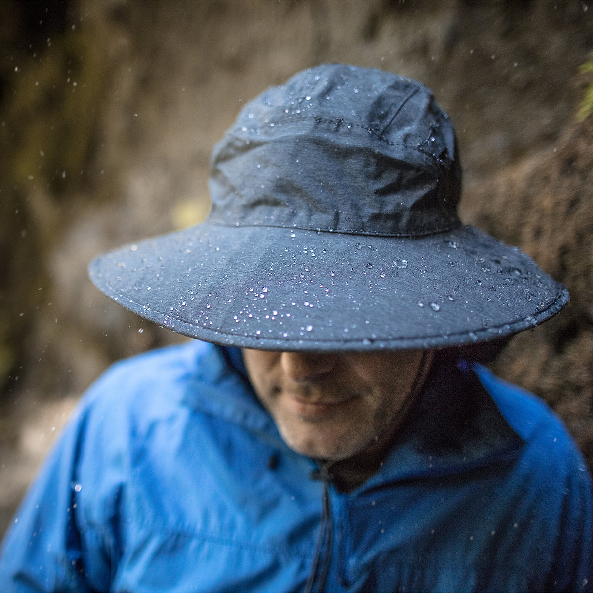 Ultra Adventure Storm Hat